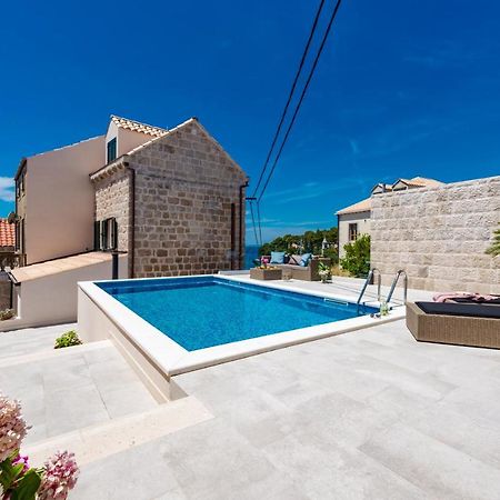 Villa Luigi With A Pool Кавтат Екстериор снимка